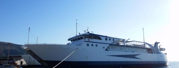 Closed Type RO/Pax - TBN 36 by PERAMA built 2000